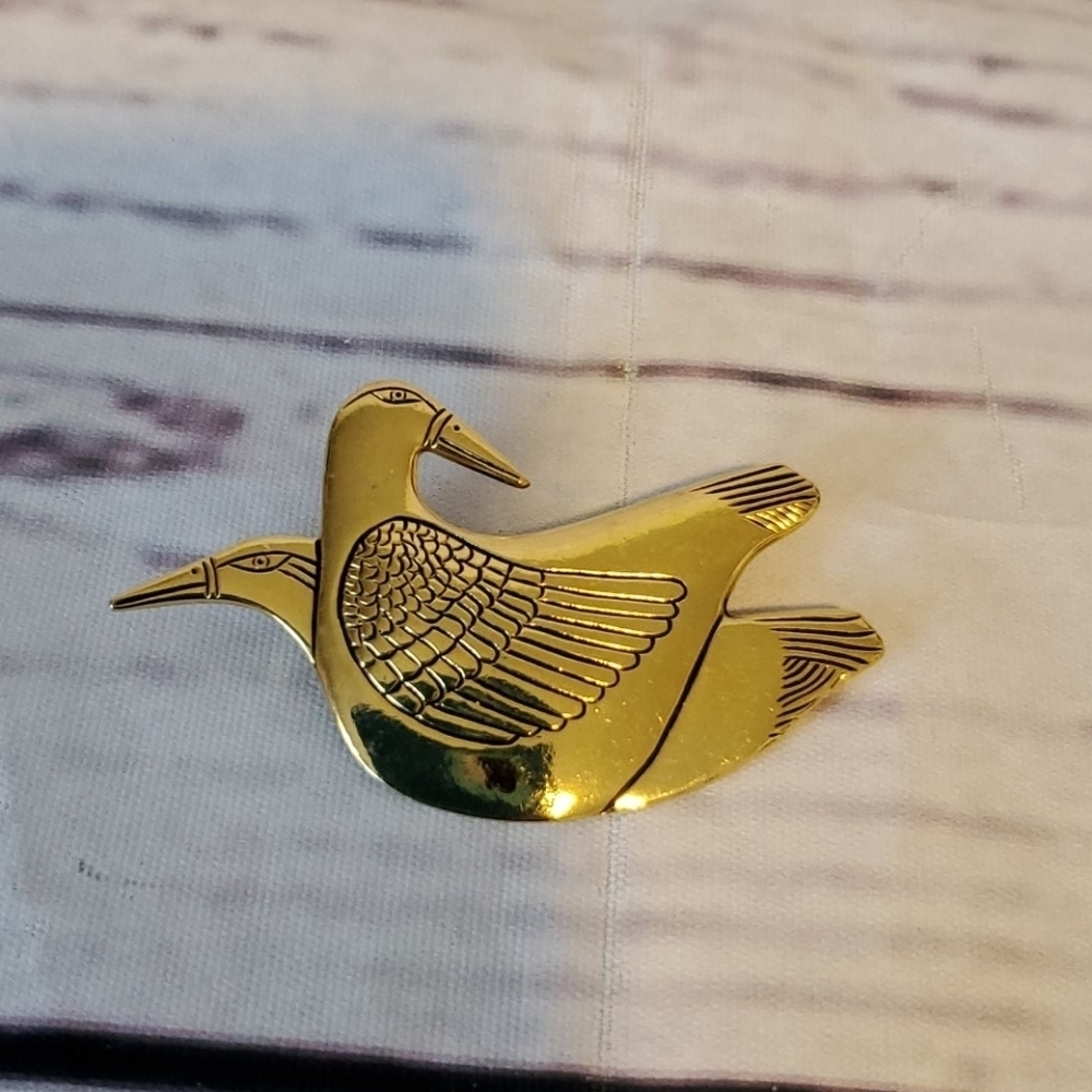 Laurel Burch Duck Brooch - Picture 2 of 4